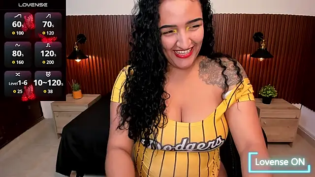 Snapshot of ElectraRose_ chatting on 09-14-25, 12:43 ElectraRose online show from 09-14-25, 12:43