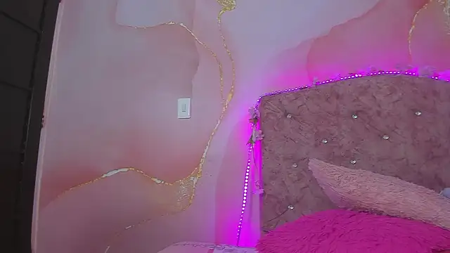 violet taylor  online show from 03-09-26, 02:26