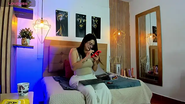  samanthaa foxx online show from 10-03-25, 11:29