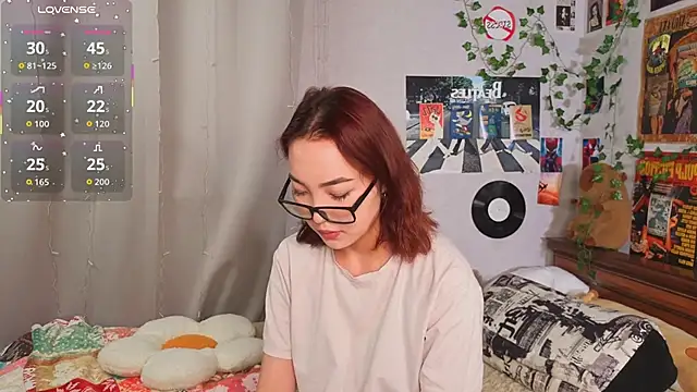 OdetteBiddy online show from 11-25-25, 08:09