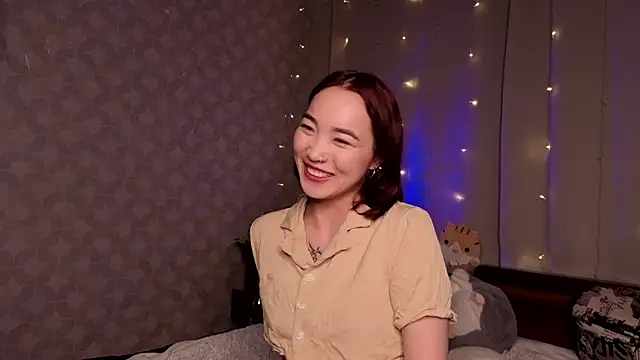 OdetteBiddy online show from 02-12-26, 08:04