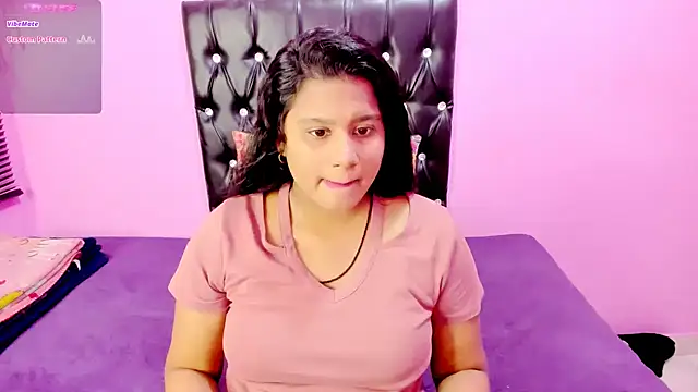 Snapshot of INDIANFLAME chatting on 03-18-25, 10:03 INDIANFLAME online show from 03-18-25, 10:03