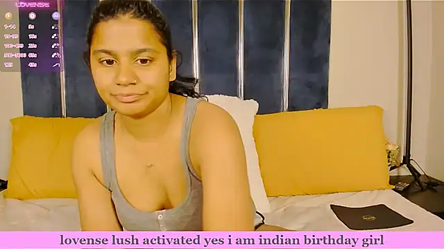Snapshot of INDIANFLAME chatting on 10-17-25, 07:55 INDIANFLAME online show from 10-17-25, 07:55
