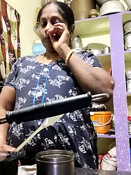 Snapshot of papukurty chatting on 05-24-26, 04:23 papukurty online show from 05-24-26, 04:23