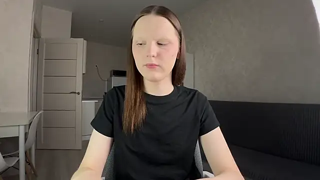 Snapshot of vertul1ana chatting on 06-25-26, 01:37 vertul1ana online show from 06-25-26, 01:37