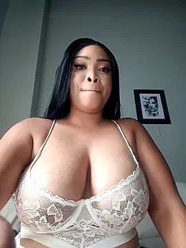 MadamPinky online show from 03-25-26, 10:43