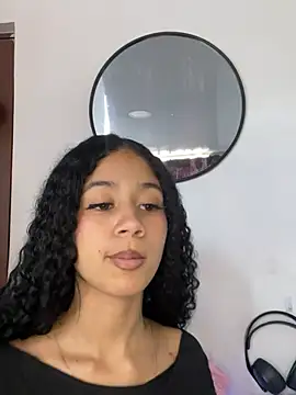 jadee8 online show from 04-18-26, 07:07