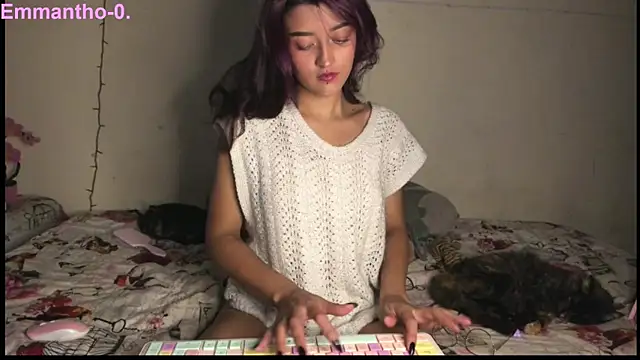 Emmantho online show from 04-14-26, 08:37