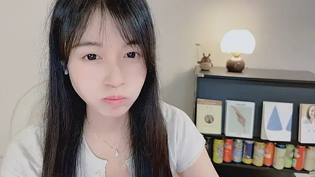 Onechestnut online show from 05-11-26, 02:45