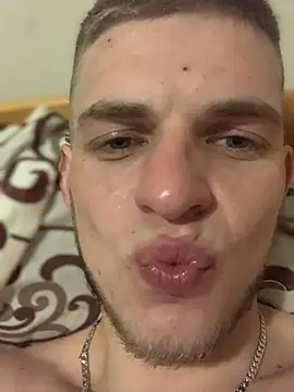 macho1347 online show from 10-18-25, 10:43