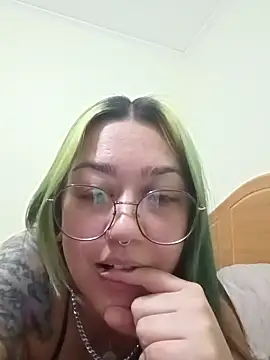 Dulcedeanis online show from 02-16-26, 04:08