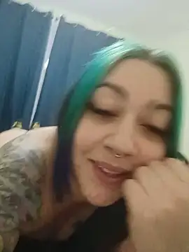 Snapshot of Dulcedeanis chatting on 05-19-26, 03:13 Dulcedeanis online show from 05-19-26, 03:13