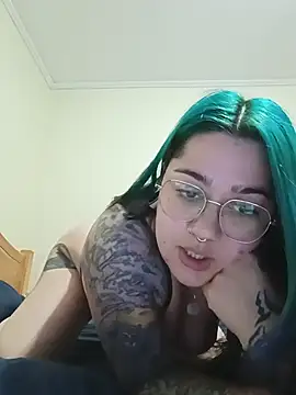 Snapshot of Dulcedeanis chatting on 07-19-26, 03:21 Dulcedeanis online show from 07-19-26, 03:21