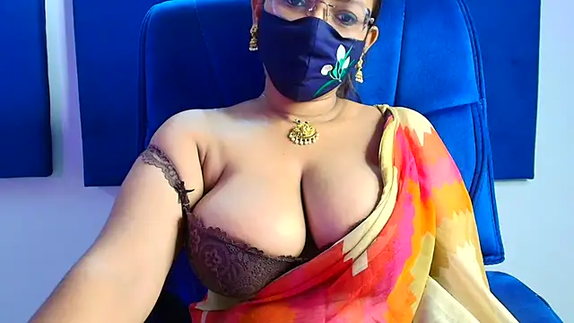 Snapshot of Anjalistar chatting on 07-05-26, 04:19 Anjalistar online show from 07-05-26, 04:19