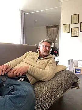 max219 online show from 02-03-26, 01:49