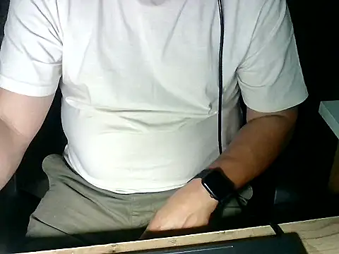 Snapshot of zee06 chatting on 07-10-26, 09:06 zee06 online show from 07-10-26, 09:06