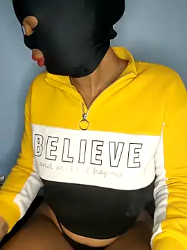 sweetybae75 online show from 02-20-26, 07:54