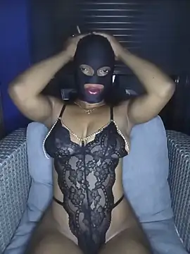 sweetybae75 online show from 07-07-26, 10:36