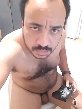 Urso Nerd online show from 09-22-25, 04:14