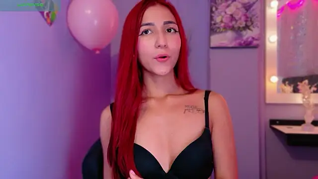 Snapshot of NataliaPrada_s chatting on 02-16-26, 08:27 NataliaPrada s online show from 02-16-26, 08:27