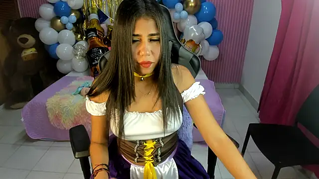 Snapshot of Mindy_19 chatting on 09-25-25, 11:03 Mindy 19 online show from 09-25-25, 11:03