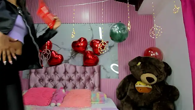 Mindy 19 online show from 03-28-26, 10:59