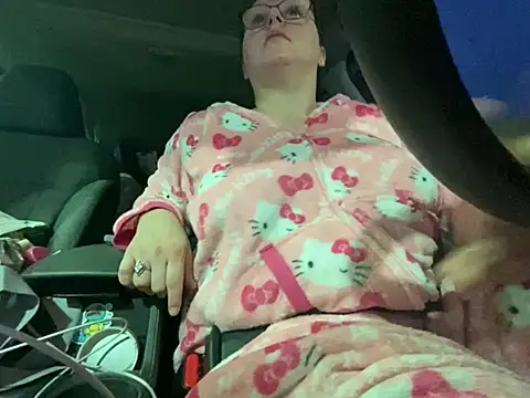 GirlSquirt online show from 11-26-25, 09:49