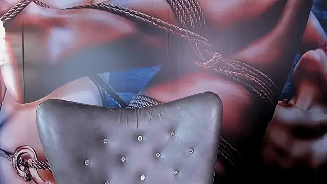 Snapshot of miss___taylor chatting on 03-20-26, 02:16 miss taylor online show from 03-20-26, 02:16