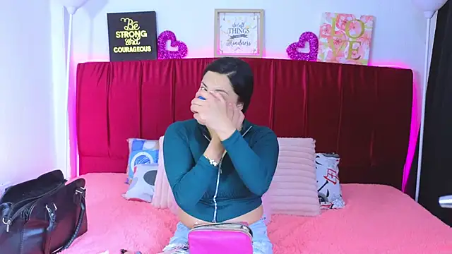 cuteeimy online show from 06-16-26, 05:59