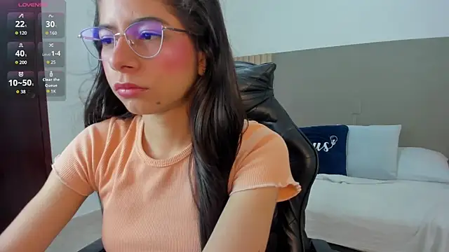 carlina 15 online show from 02-27-26, 12:27