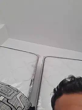 777emre online show from 10-27-25, 10:52