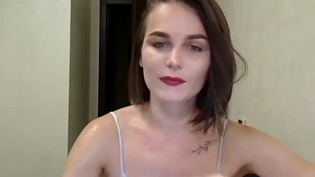 Silviaa a online show from 08-06-26, 08:33