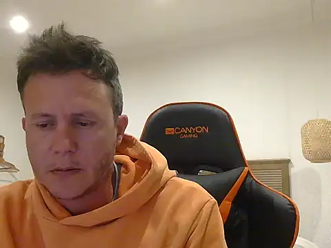 TroyDieselXXX online show from 02-17-26, 06:36