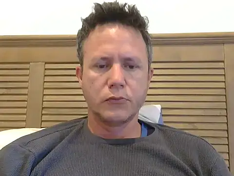 Snapshot of TroyDieselXXX chatting on 06-07-26, 06:17 TroyDieselXXX online show from 06-07-26, 06:17