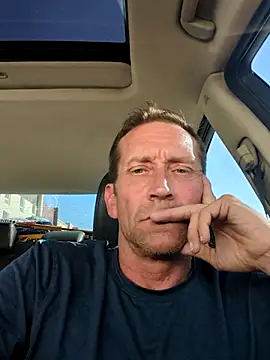 Snapshot of Scooter197352 chatting on 10-03-25, 10:18 Scooter197352 online show from 10-03-25, 10:18