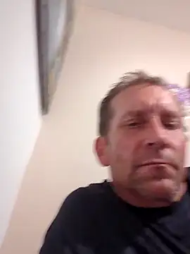 Snapshot of Scooter197352 chatting on 10-06-25, 10:02 Scooter197352 online show from 10-06-25, 10:02