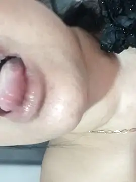 Snapshot of methu01 chatting on 09-12-25, 05:29 methu01 online show from 09-12-25, 05:29