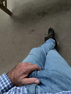 cyclone1212 online show from 11-26-25, 11:55