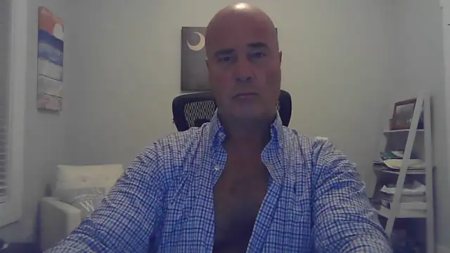 cyclone1212 online show from 05-02-26, 09:14