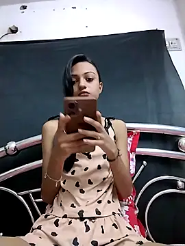 Your-Kitkat online show from 10-08-25, 11:41