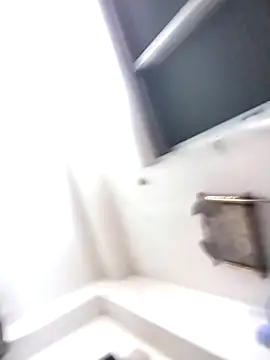 Your-Kitkat online show from 10-15-25, 04:07