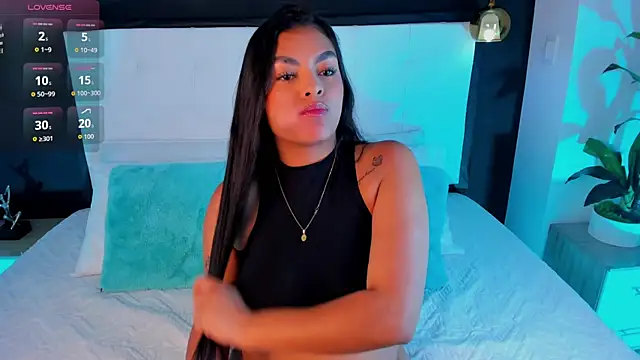 Snapshot of jessica_montez05 chatting on 09-18-25, 05:37 jessica montez05 online show from 09-18-25, 05:37