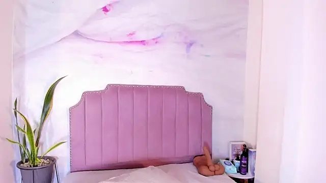 bianca angel  online show from 10-09-25, 08:07