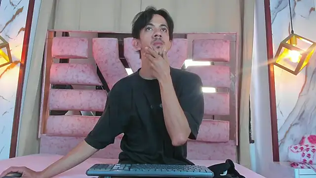 kameron and Nick online show from 12-14-25, 07:51