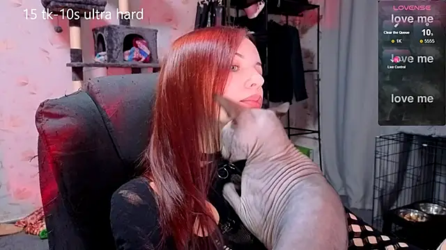 Snapshot of lera_smith chatting on 11-18-25, 11:15 lera smith online show from 11-18-25, 11:15