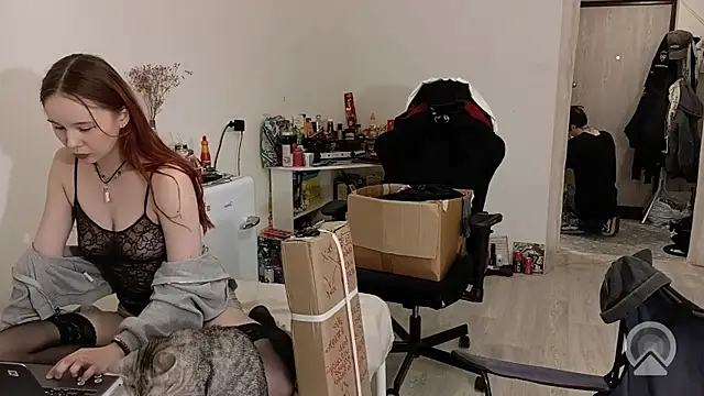 Snapshot of Remmy_Foxx_ chatting on 10-11-25, 12:36 Remmy Foxx  online show from 10-11-25, 12:36
