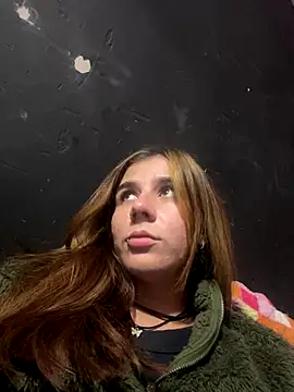 Snapshot of AllieYourGirl chatting on 10-24-25, 09:00 AllieYourGirl online show from 10-24-25, 09:00