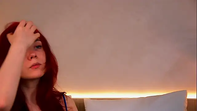 Nora  Ray online show from 05-15-26, 09:33