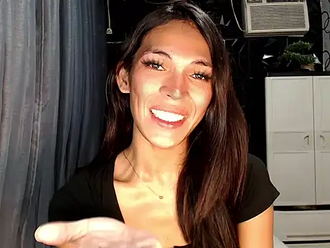 Snapshot of ladyhotcuming chatting on 06-22-26, 11:18 ladyhotcuming online show from 06-22-26, 11:18