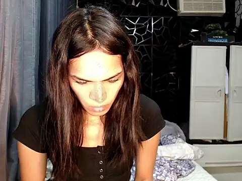 Snapshot of ladyhotcuming chatting on 07-13-26, 12:57 ladyhotcuming online show from 07-13-26, 12:57